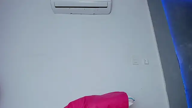 Alexxxholy online show from 01-12-26, 02:02