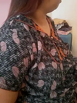 Snapshot of Ravina_patil1 chatting on 03-27-26, 08:26 Ravina patil1 online show from 03-27-26, 08:26