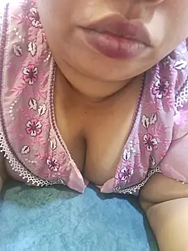 Ravina patil1 online show from 04-29-26, 08:26