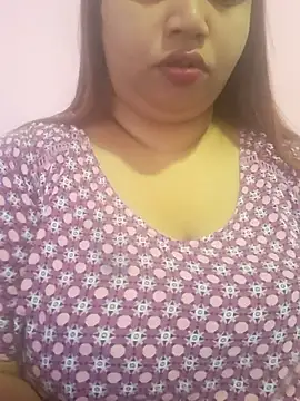 Ravina patil1 online show from 07-08-26, 12:17