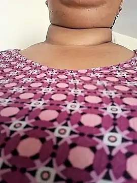 Ravina patil1 online show from 05-07-26, 05:33
