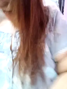 Snapshot of Ravina_patil1 chatting on 10-28-25, 11:20 Ravina patil1 online show from 10-28-25, 11:20