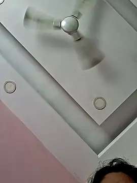 Snapshot of Ravina_patil1 chatting on 03-27-26, 04:54 Ravina patil1 online show from 03-27-26, 04:54