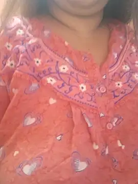 Snapshot of Ravina_patil1 chatting on 02-20-25, 12:57 Ravina patil1 online show from 02-20-25, 12:57