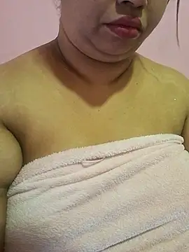 Ravina patil1 online show from 07-10-26, 04:34