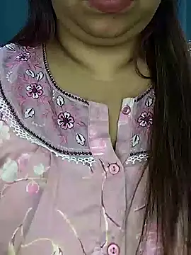 Snapshot of Ravina_patil1 chatting on 01-19-26, 08:40 Ravina patil1 online show from 01-19-26, 08:40