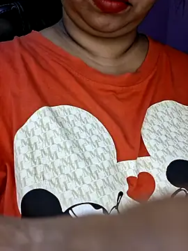 Snapshot of Ravina_patil1 chatting on 09-29-25, 07:08 Ravina patil1 online show from 09-29-25, 07:08