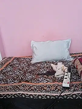 Ravina patil1 online show from 06-10-26, 05:41