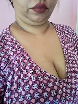 Ravina patil1 online show from 04-30-26, 09:27