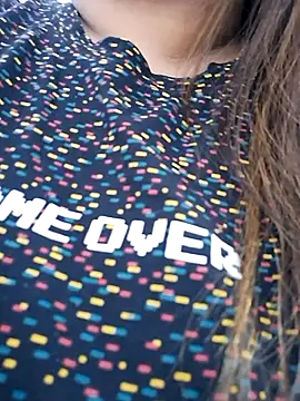 Snapshot of Ravina_patil1 chatting on 12-01-25, 02:07 Ravina patil1 online show from 12-01-25, 02:07