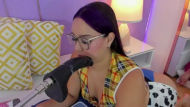 SophyRuiz  online show from 02-23-26, 11:55