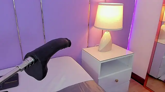 SophyRuiz  online show from 11-13-25, 11:58