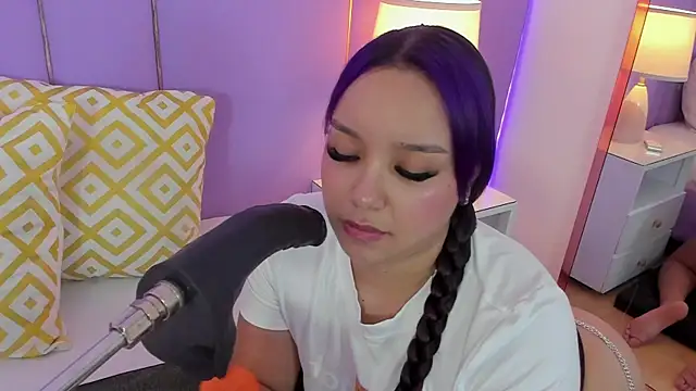 SophyRuiz  online show from 04-04-26, 11:50