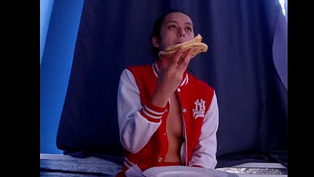 ValeryBaker  online show from 09-22-25, 09:59