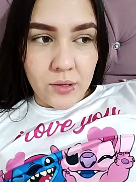 Ariakris online show from 11-21-25, 08:52