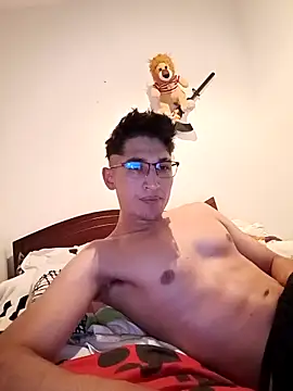 Snapshot of johan_l_ chatting on 02-20-26, 06:26 johan l online show from 02-20-26, 06:26