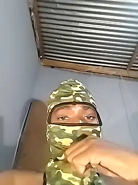 Maskman941 online show from 11-04-25, 09:29