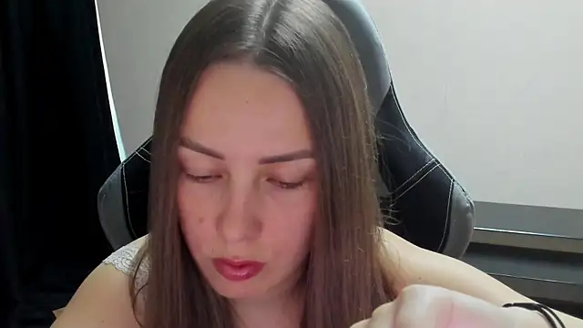 Snapshot of Mia_shy1 chatting on 07-03-26, 05:25 Mia shy1 online show from 07-03-26, 05:25