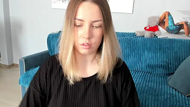 Snapshot of Mia_shy1 chatting on 03-11-25, 07:14 Mia shy1 online show from 03-11-25, 07:14