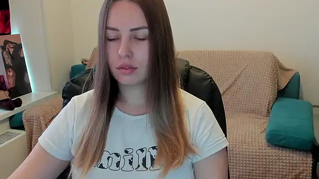 Snapshot of Mia_shy1 chatting on 02-04-26, 05:57 Mia shy1 online show from 02-04-26, 05:57