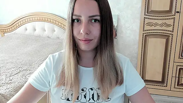 Mia shy1 online show from 11-01-25, 07:24