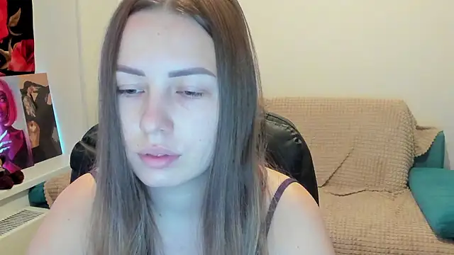 Snapshot of Mia_shy1 chatting on 02-01-26, 05:27 Mia shy1 online show from 02-01-26, 05:27