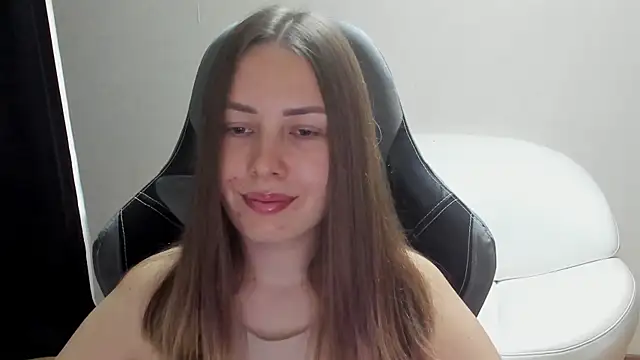 Mia shy1 online show from 05-30-26, 06:09