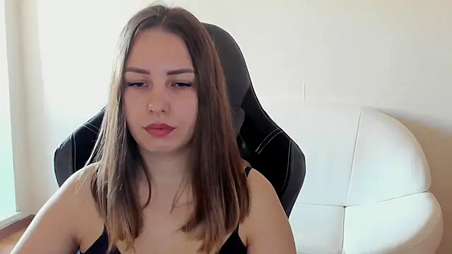Mia shy1 online show from 05-16-26, 06:12