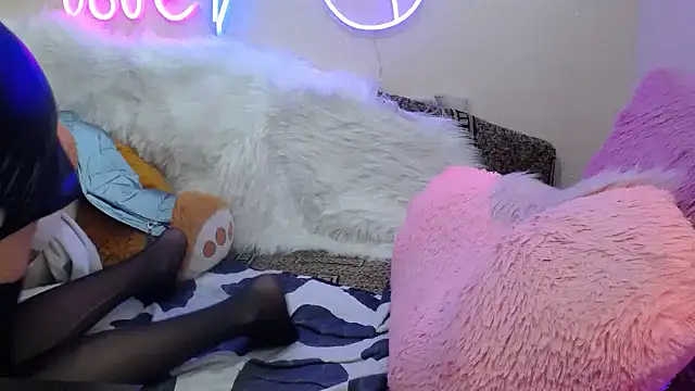 OlchikGirl online show from 03-31-26, 09:55