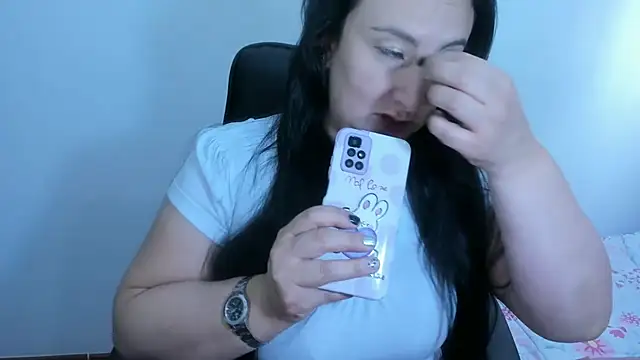 Snapshot of Ashyle chatting on 09-14-25, 07:14 Ashyle online show from 09-14-25, 07:14