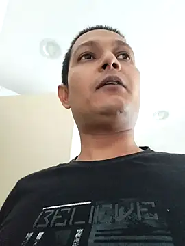 daddylove87 online show from 09-13-25, 12:49