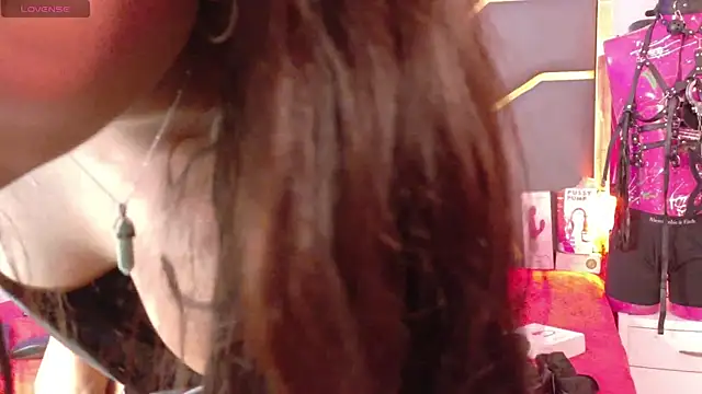 Scarlettt Ass online show from 06-21-26, 12:00