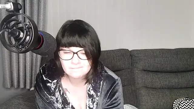 Snapshot of SquirtingIrishShannon chatting on 02-04-25, 06:27 SquirtingIrishShannon online show from 02-04-25, 06:27