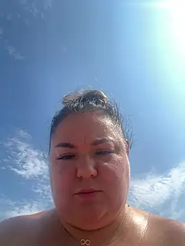 MikyVesela online show from 07-19-26, 08:01