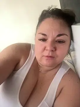 MikyVesela online show from 04-20-26, 07:33