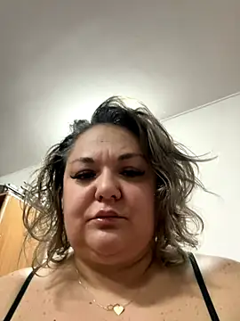 MikyVesela online show from 11-28-25, 05:46