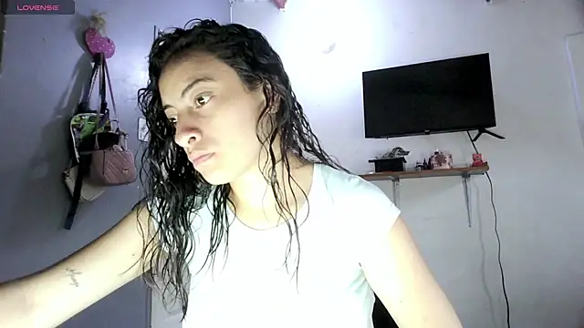 stephybrowm7 online show from 05-07-26, 03:04