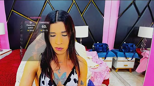 SaraSofia44 online show from 02-18-26, 03:52