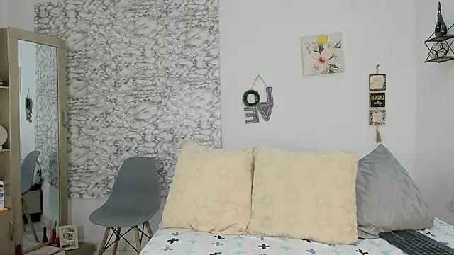 Canhela1 online show from 06-12-26, 12:08