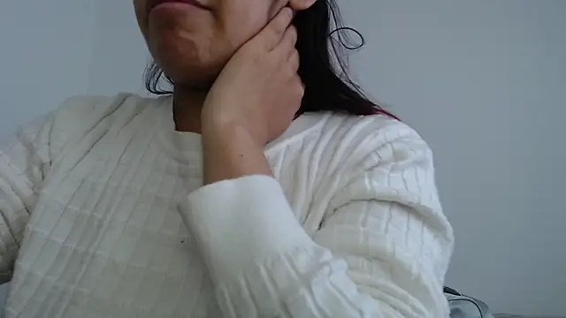 Snapshot of Ashley_A chatting on 03-02-25, 05:41 Ashley A online show from 03-02-25, 05:41