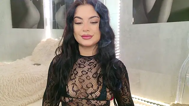 celia chanel online show from 10-24-25, 04:44