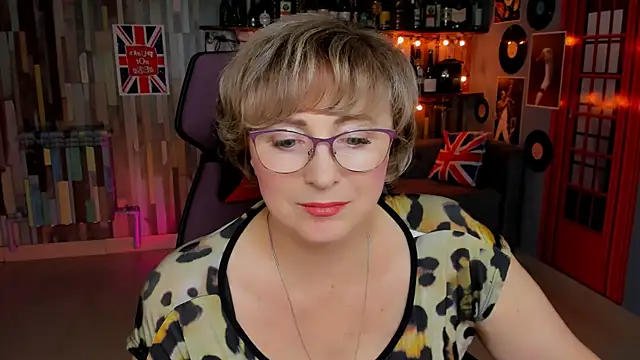 sugar vivien online show from 11-04-25, 02:21