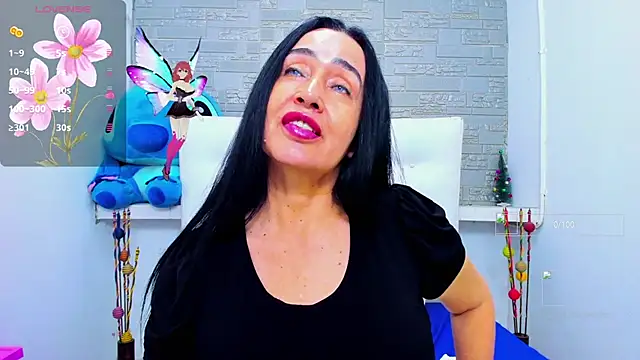 HorniestMilf online show from 10-31-25, 09:43