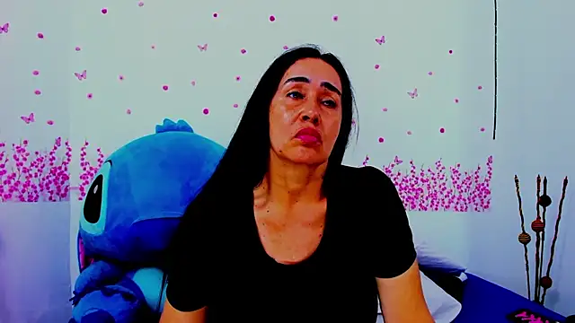 HorniestMilf online show from 06-14-26, 07:15