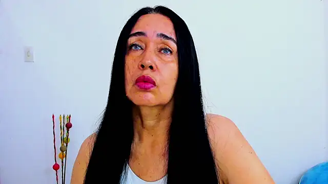 HorniestMilf online show from 03-12-26, 07:29