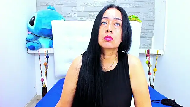 HorniestMilf online show from 09-20-25, 05:40