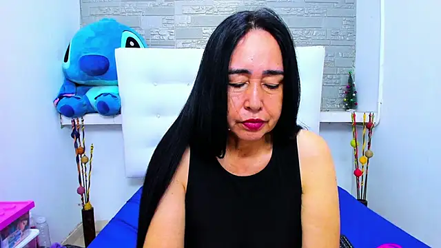 HorniestMilf online show from 10-05-25, 03:47