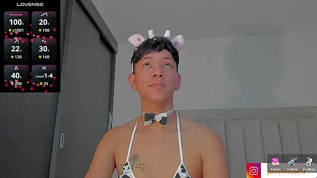 JulianRose 1 online show from 05-07-26, 12:41