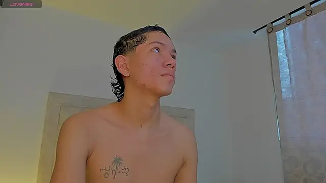 JulianRose 1 online show from 09-18-25, 11:46