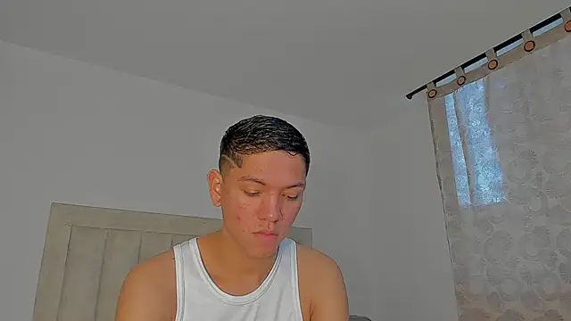 JulianRose 1 online show from 02-27-26, 11:32